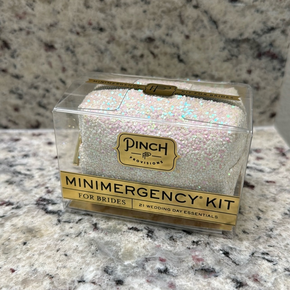 Minimergency Kit for Brides